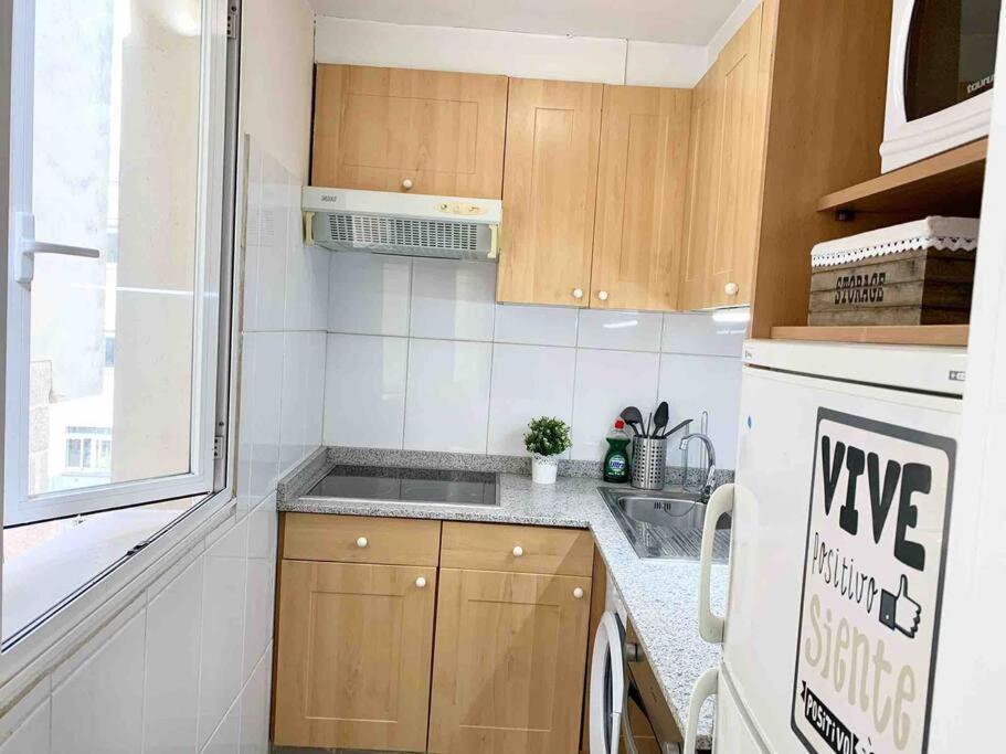 Precioso Apartamento En El Casco Vello De Виго Екстериор снимка